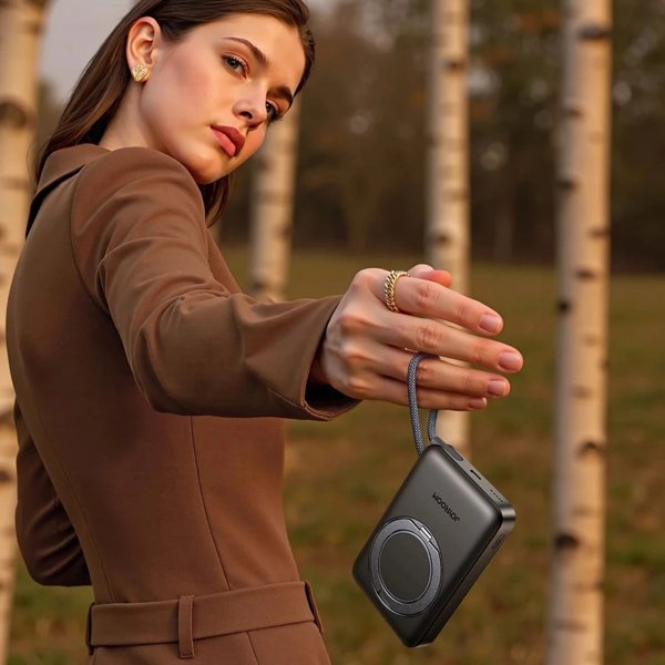 Joyroom JR-PBM02 Powerbank 10000mAh 22.5W 3-σε-1 Μαγνητικός Ασύρματος Φορτιστής MagSafe με Ενσωματωμένο Καλώδιο - Μαύρο