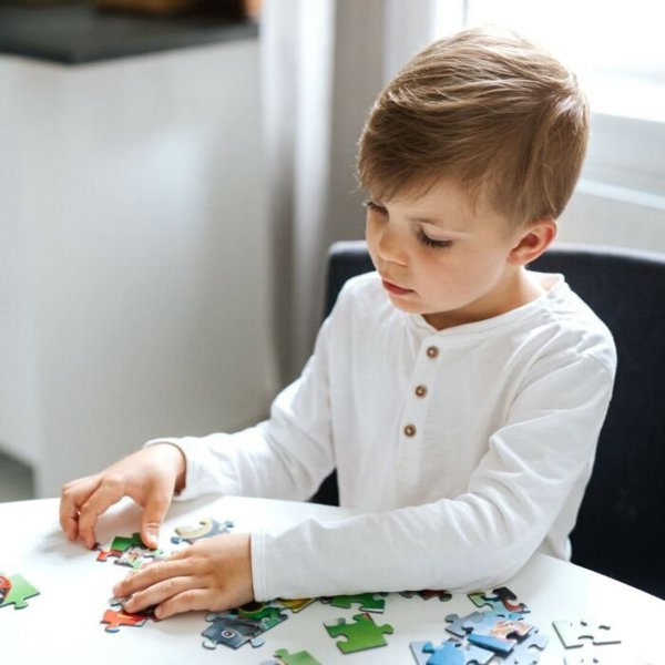 PUZZLE 30EL TREFL ODWAZNY SPIDEY PUD20