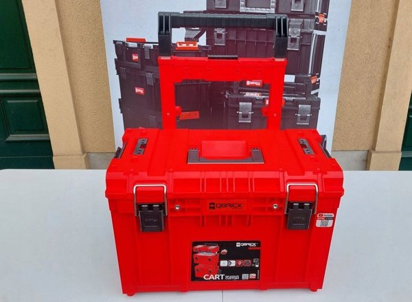 Qbrick QBRICK PRIME tool box with wheels RED