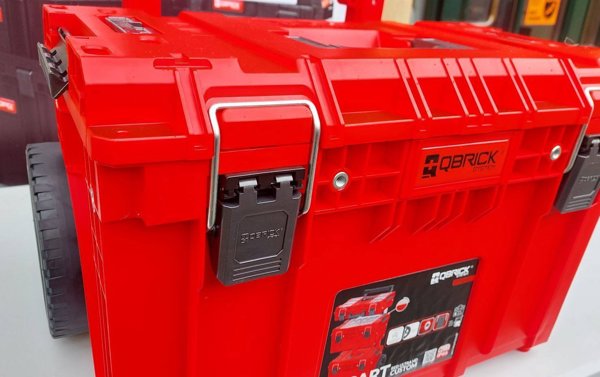 Qbrick QBRICK PRIME tool box with wheels RED