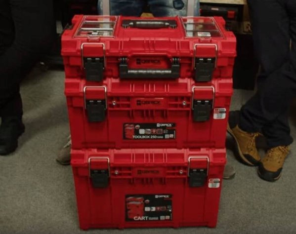 Qbrick QBRICK PRIME tool box with wheels RED