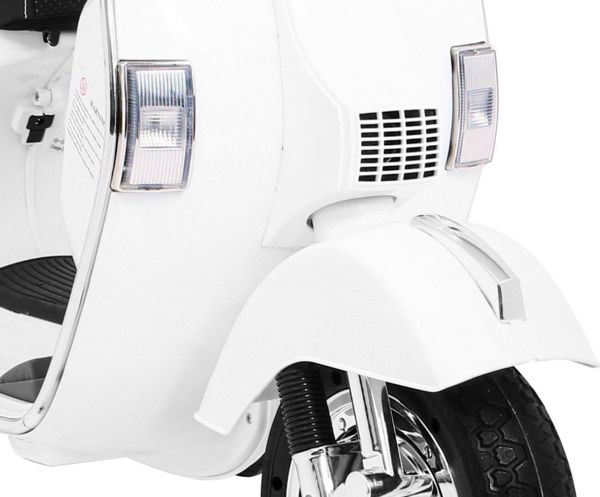 Ramiz Σκούτερ Vespa λευκό