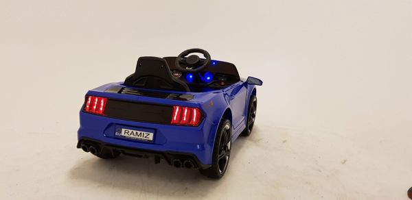 Ramiz Αυτοκίνητο με μπαταρία Mustang GT 2X30W ΔΕΡΜΑ USB /BBH-718A