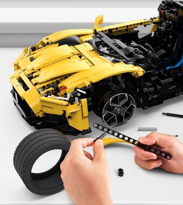 Rastar RASTAR 1:8 assemble car model Maserati MC20, 3457 parts, 93510
