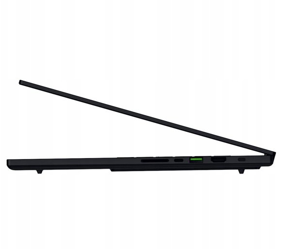 RAZER Gaming Laptop Blade 16 (QHD+ 240Hz OLED/Ryzen AI 9 365/32GB/RTX 5070/1TB)