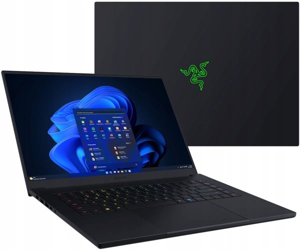 RAZER Blade 16 (QHD+ 240Hz OLED/Ryzen AI 9 HX 370/64GB/RTX 5090/4TB)