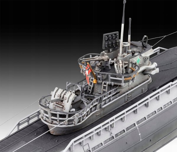 Revell Model plastikowy German Submarine T.IX C/40 1/144 Revell