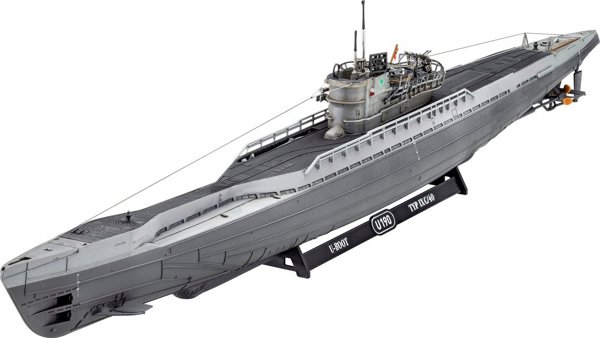 Revell Model plastikowy German Submarine T.IX C/40 1/144 Revell