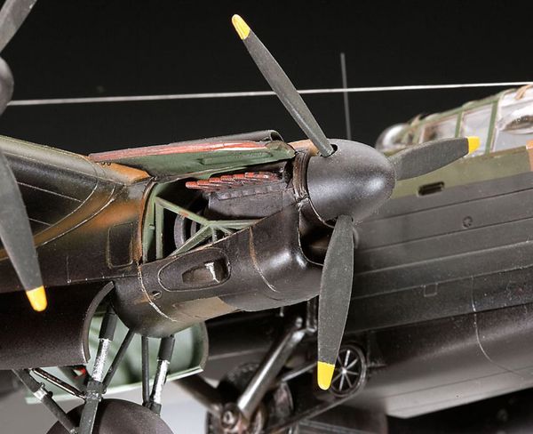 Revell Avro Lancaster "Dambusters" (04295)