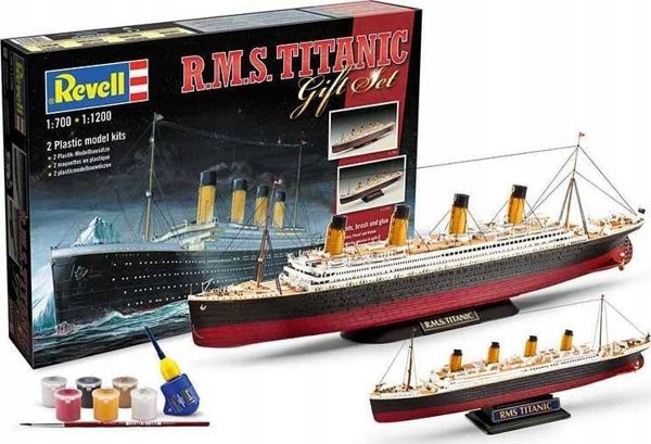 Revell Revell gift set RMS Titanic, model vehicle (two models, scale: 1:700 and 1:1200)