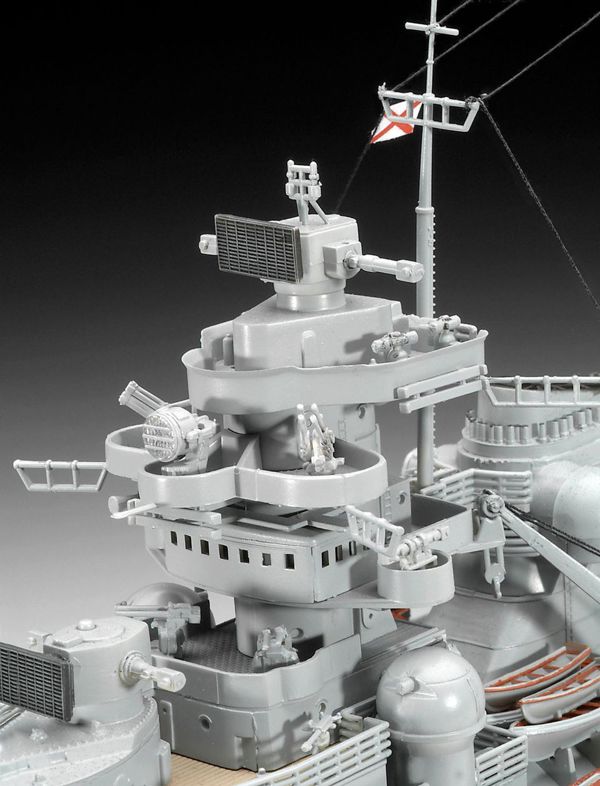 Revell Battleship BISMARCK (05040)