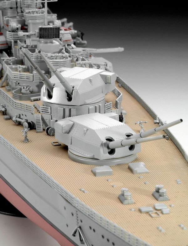Revell Battleship BISMARCK (05040)