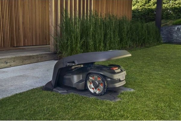 Γκαράζ για ρομπότ χλοοκοπτικής HUSQVARNA Automower σειράς 300