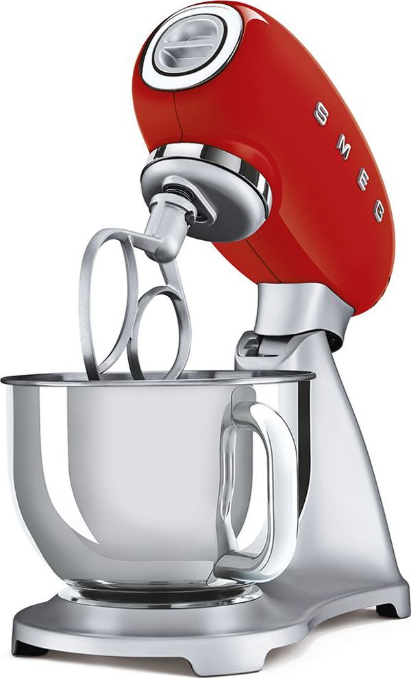 Robot planetarny Smeg SMF02RDEU