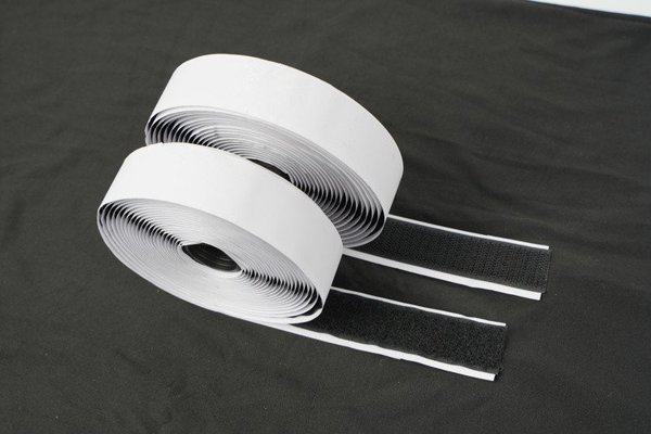 Αυτοκόλλητο Velcro μαύρο 5m x 2,5cm Ruhhy 24237