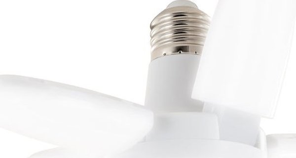 Schwaiger Schwaiger LED Leuchtmittel E27 360° 5Panels    weiß