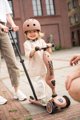 Scoot and Ride HK1 Push and Go 2w1 περπατούρα και πατίνι για παιδιά 1-5 ετών, χρώμα: Mocha