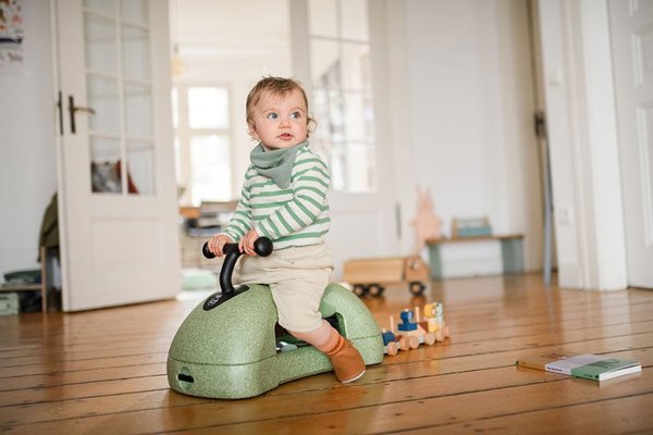Scoot and Ride My First 3w1 πατίνι, περπατούρα και σανίδα με ροδάκια για παιδιά 6 μηνών+, χρώμα: Olive