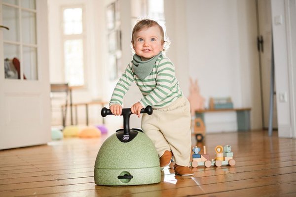 Scoot and Ride My First 3w1 πατίνι, περπατούρα και σανίδα με ροδάκια για παιδιά 6 μηνών+, χρώμα: Olive