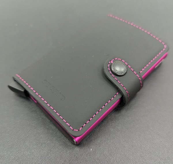 SECRID Matte Miniwallet, μαύρο/φούξια
