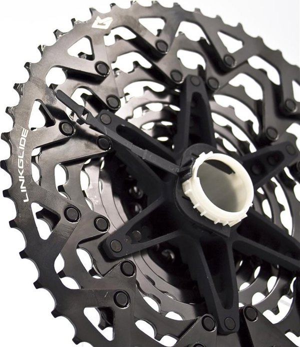 Κασέτα Shimano Shimano Cues CS-LG700, 11 ταχυτήτων 1150T, Linkglide, μαύρο 13825996 4550170172053