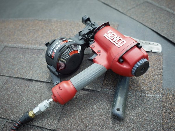 Πνευματικός κόφτης καρφιών σε ρολό Sourcing Senco RoofPro445XP