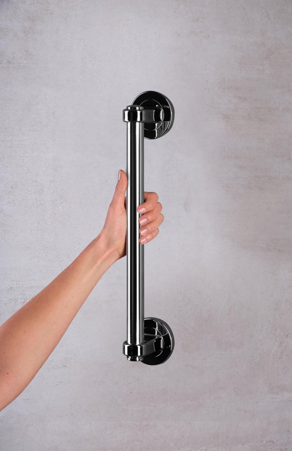 Sourcing GRAB BAR PRO M SHINY CHROME ALUMINIUM