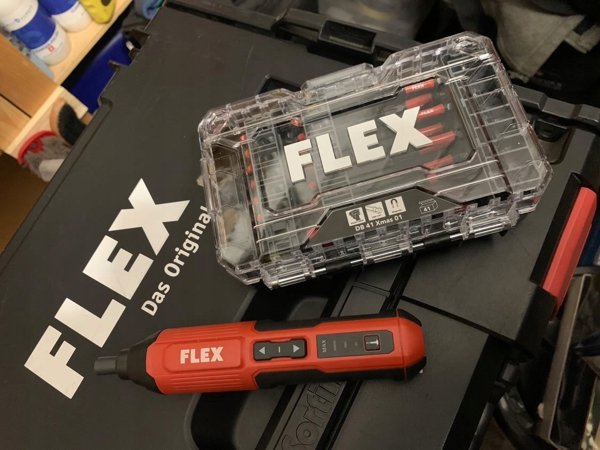 Sourcing 41-piece Impact Bit Set FLEX DB 41