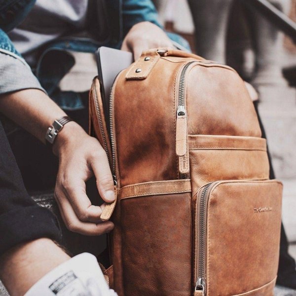 Σακίδιο πλάτης για φορητό υπολογιστή 14" The Chesterfield Brand Austin, Cognac