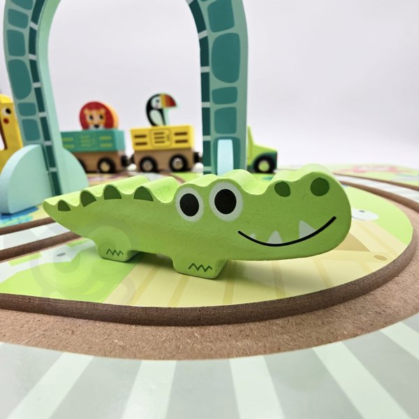 Tooky Toy Ξύλινη Βαλίτσα Πίστα Ζώα ΖΩΟ Οχήματα Βαγόνια