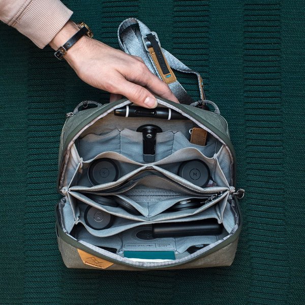 Τσάντα Peak Design Εισαγωγή Travel Line Peak Design Tech Pouch Sage v2 - γκριζοπράσινο