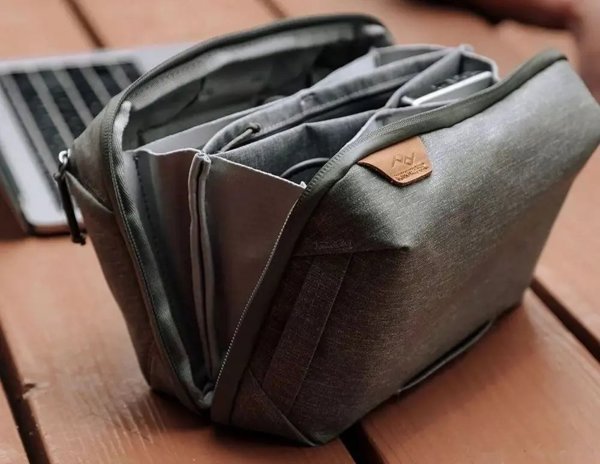 Τσάντα Peak Design Εισαγωγή Travel Line Peak Design Tech Pouch Sage v2 - γκριζοπράσινο