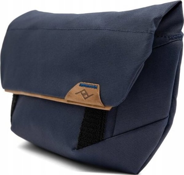 Τσάντα Peak Design Peak Design Field Pouch Midnight v2 - Μπλε, με λουρί