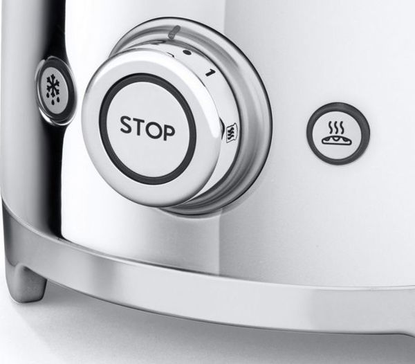 Φρυγανιέρα Smeg ανοξείδωτη (TSF01SSEU)