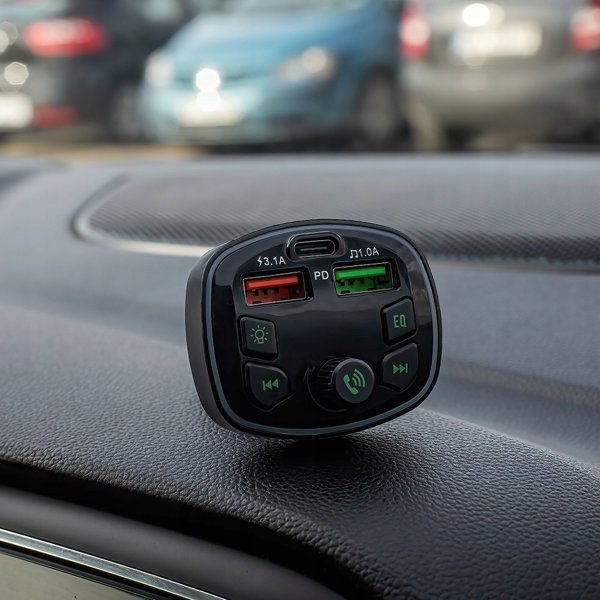 Πομπός FM Forever Forever TR-360 Bluetooth FM Transmitteris