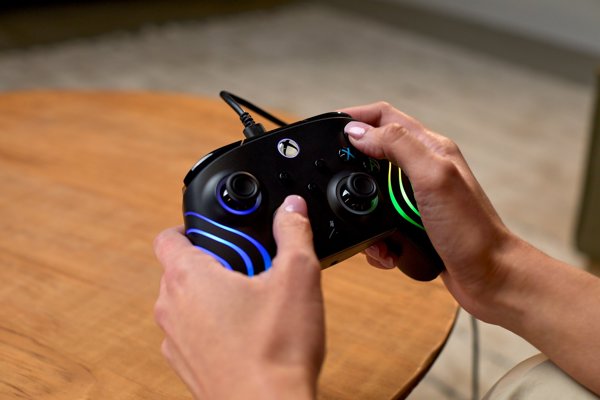Turtle Beach Afterglow Wave Wire XB Black