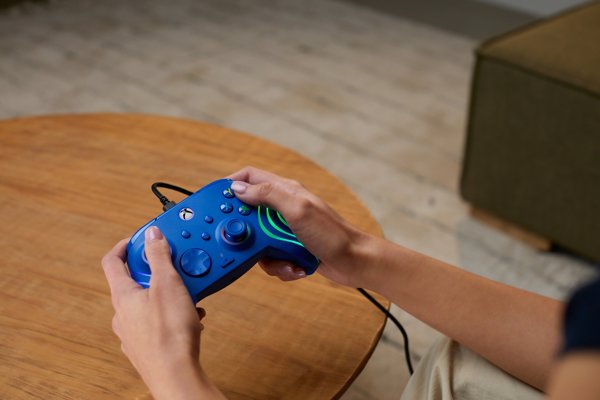 Turtle Beach Afterglow Wave Wire XB Blue