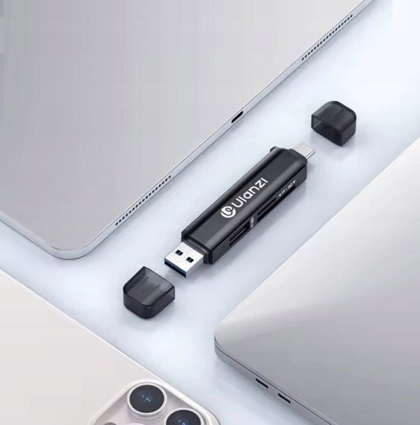Ulanzi Cr1 Αναγνώστης Καρτών 3 σε 1 Usb 3.0 / Usb-c Sd Tf Microsd / 150–200 Mb/s / Cr1 / Sku:x117