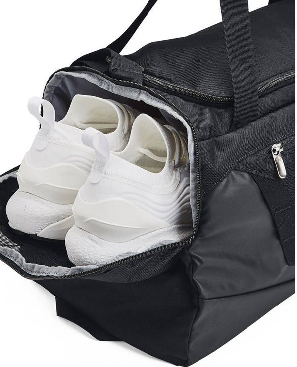 Under Armour Torba sportowa Undeniable 5.0 S czarna (1369222-001)