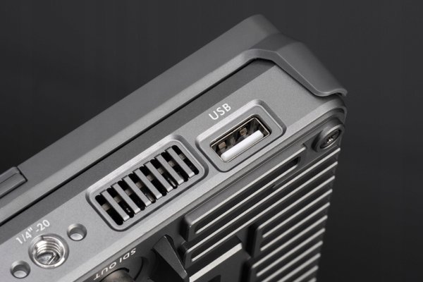 Viltrox monitor DC-X2