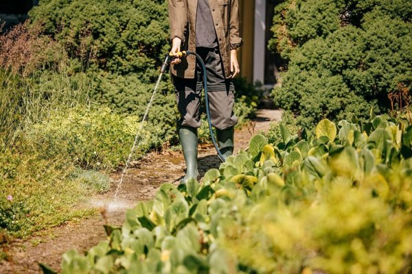 Λάστιχο ποτίσματος FISKARS X-series, 1/2", 13 mm, 25 m