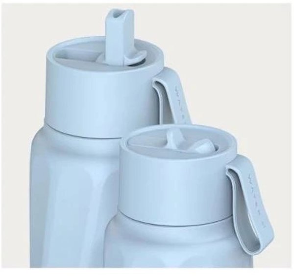 WaterH VITA FlipLid smart drinking bottle, 532 ml, light blue
