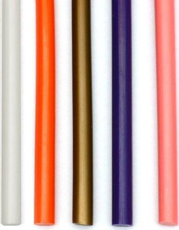 Megatec Ράβδοι Θερμόκολλας 11mm x 200mm, Σετ 5 Χρωματιστών Ανταλλακτικών Κόλλας, 0.1kg (BNKOLOR)