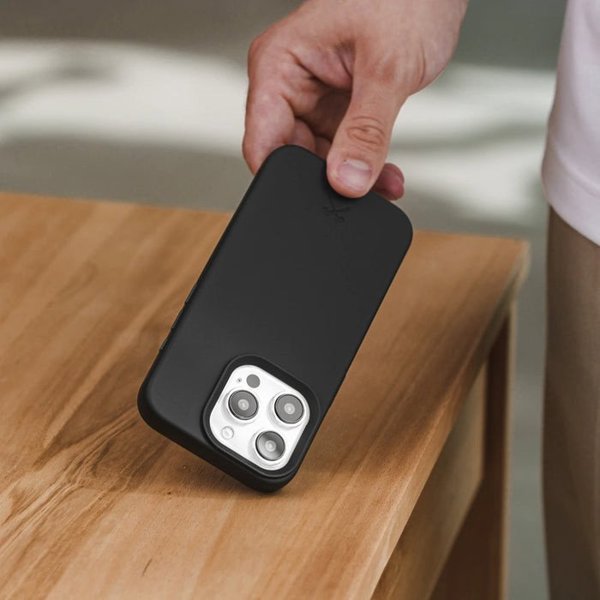 Woodcessories Woodcessories Bio Case MagSafe iPhone 15 Plus Black