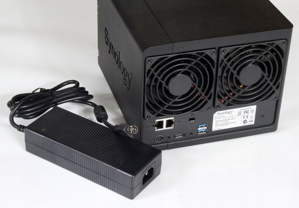 Προσαρμογέας SYNOLOGY SYNOLOGY Adapter 90W_1 προσαρμογέας τροφοδοσίας/ μετατροπέας Εσωτερική 90 W Μαύρο