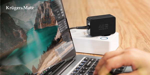Kruger&Matz Παγκόσμιος Φορτιστής 45W με Power Delivery και 7 Αντάπτορες