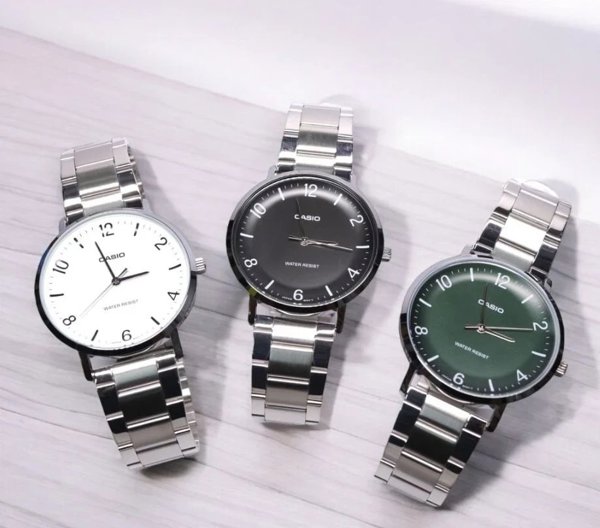Casio MTP-VT03D-1B Ανδρικό Ρολόι με Μαύρο Καντράν και Μπρασελέ από Ανοξείδωτο Ατσάλι σε Κουτί