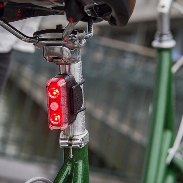 Σετ φώτων BLACKBURN DAYBLAZER μπροστά 550 lumens, πίσω 65 lumens (NEW 2025)