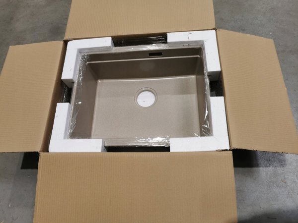 Νεροχύτης Quadron UNIQUE LOGAN 100 GraniteQ νεροχύτης soft taupe 56x45x21,5 cm 1-θέσιος υποκαθήμενος με χειροκίνητο σιφόνι χρυσό