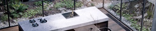 Νεροχύτης GraniteQ EVAN 156 GraniteQ νεροχύτης με σιφόνι Push To Open 1,5-θέσεων χωρίς οπή (1000x500x210| θάλαμος 420x480) χιονάτη λευκή / χάλκινα στοιχεία
